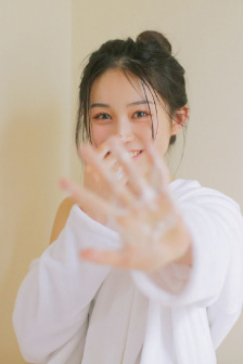 陈默和美婷